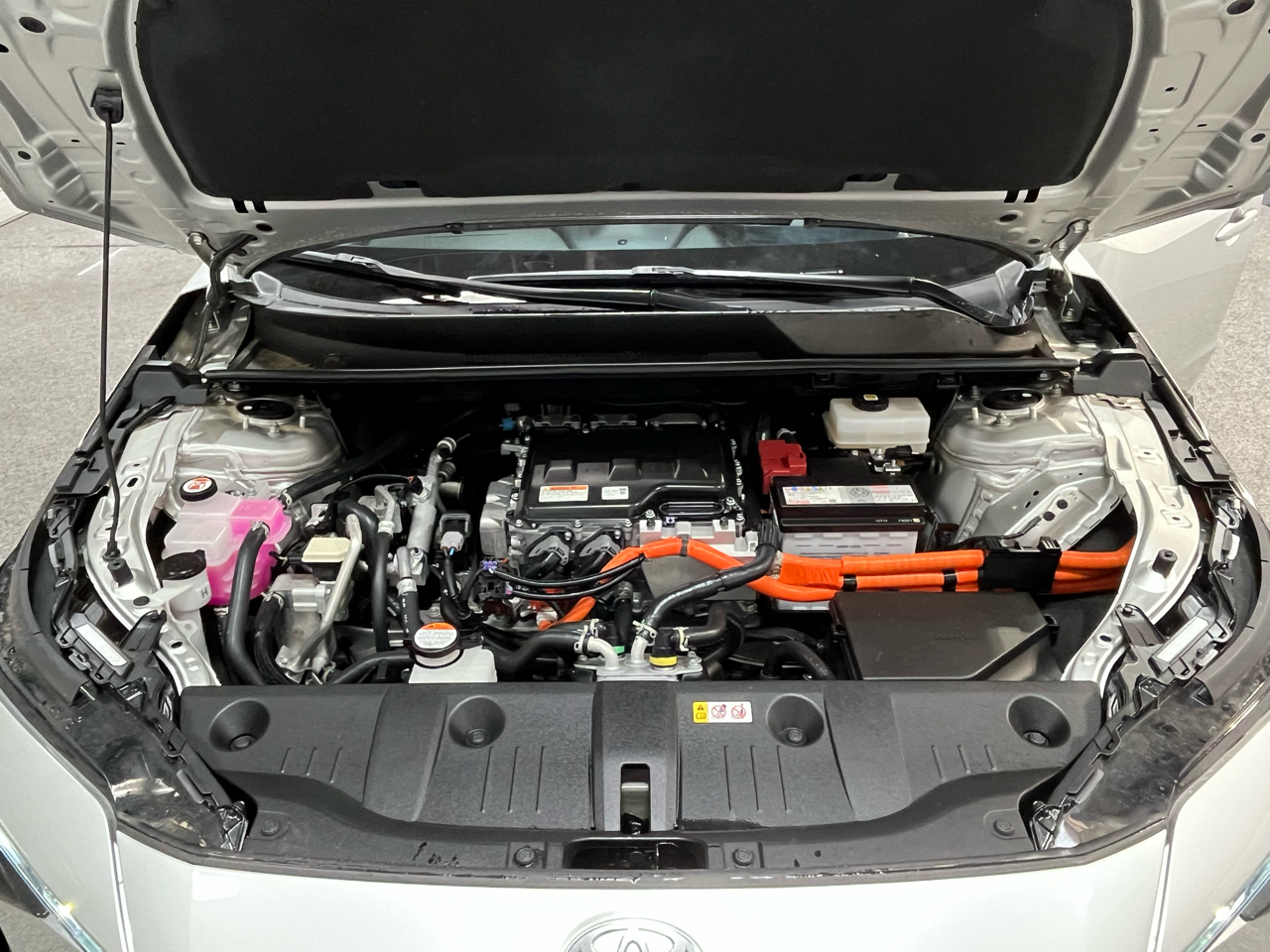 2024 Toyota bZ4X XLE photo 48
