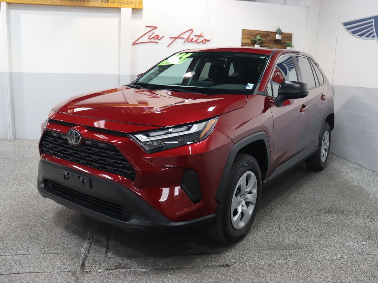 2024 Toyota RAV4 LE AWD