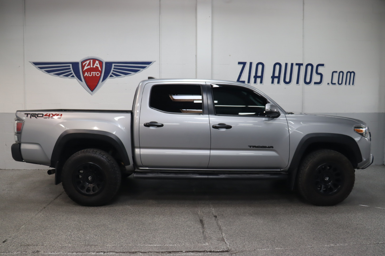 2021 Toyota Tacoma TRD Double Cab V6 photo 4