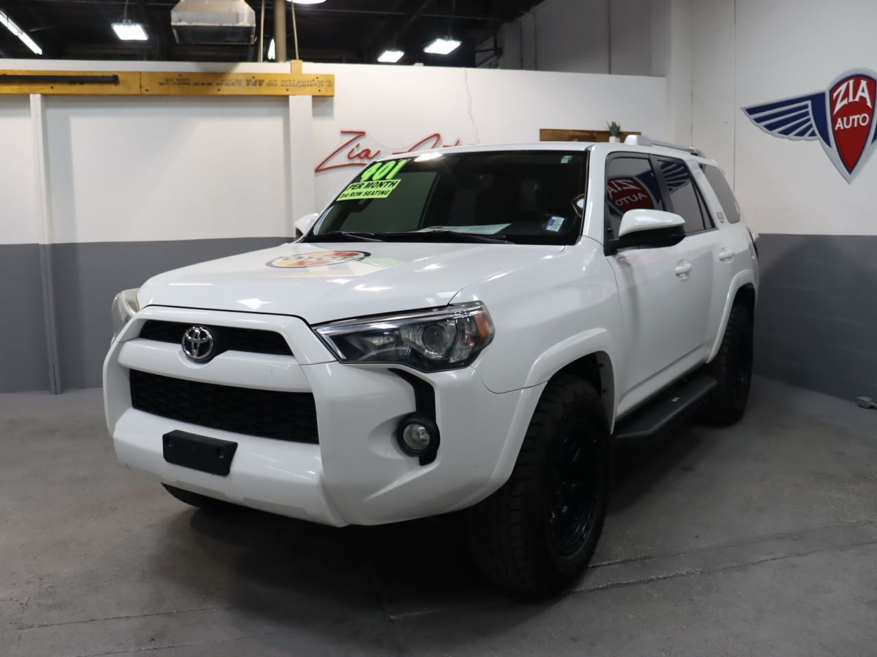 2017 Toyota 4Runner 4d SUV RWD SR5