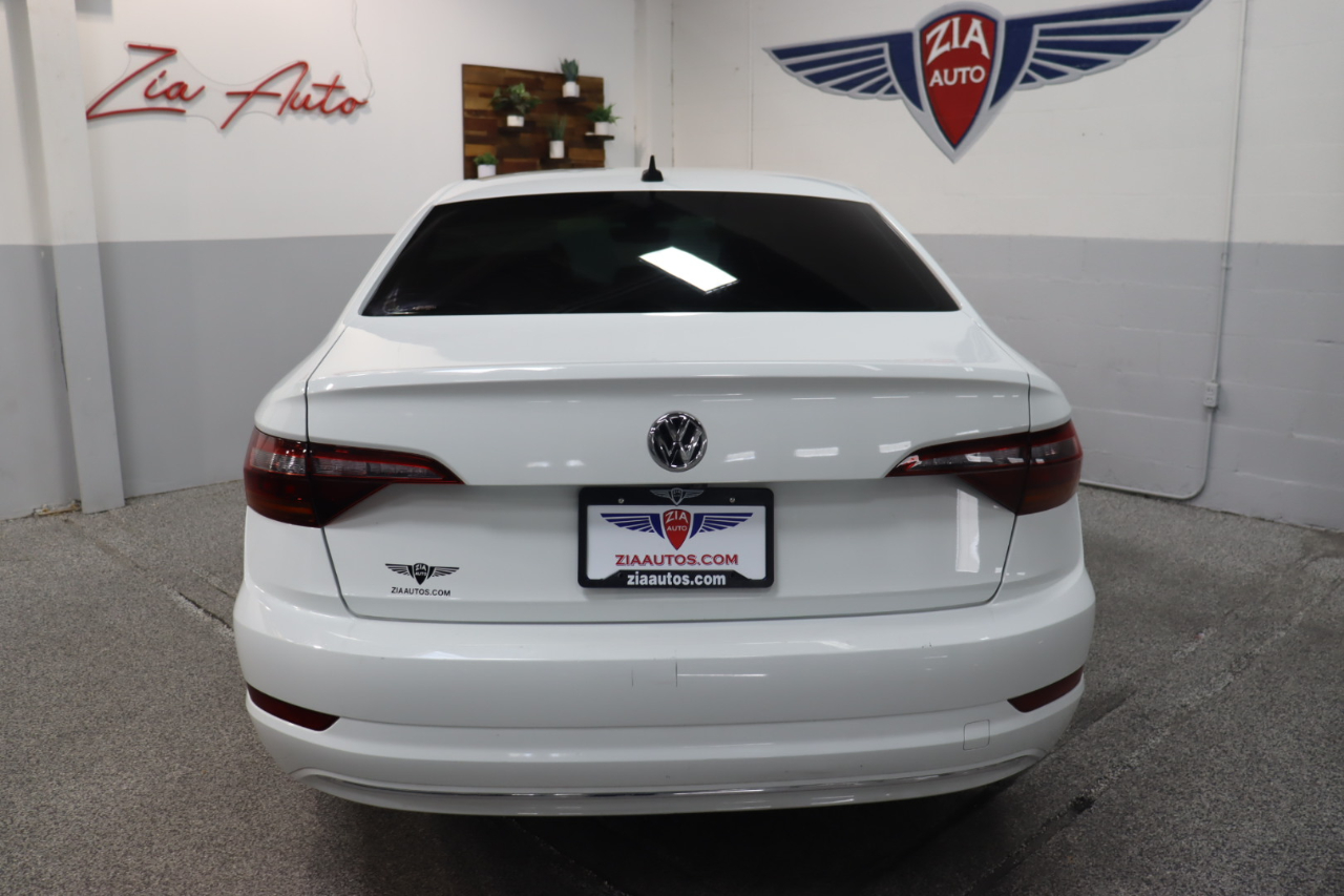 2019 Volkswagen Jetta 1.4T SEL photo 4