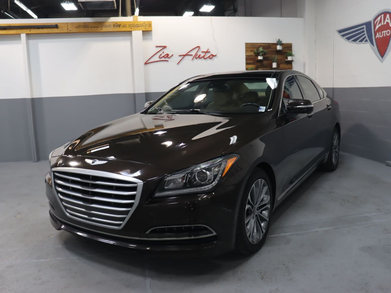 2015 Hyundai Genesis Base's photo