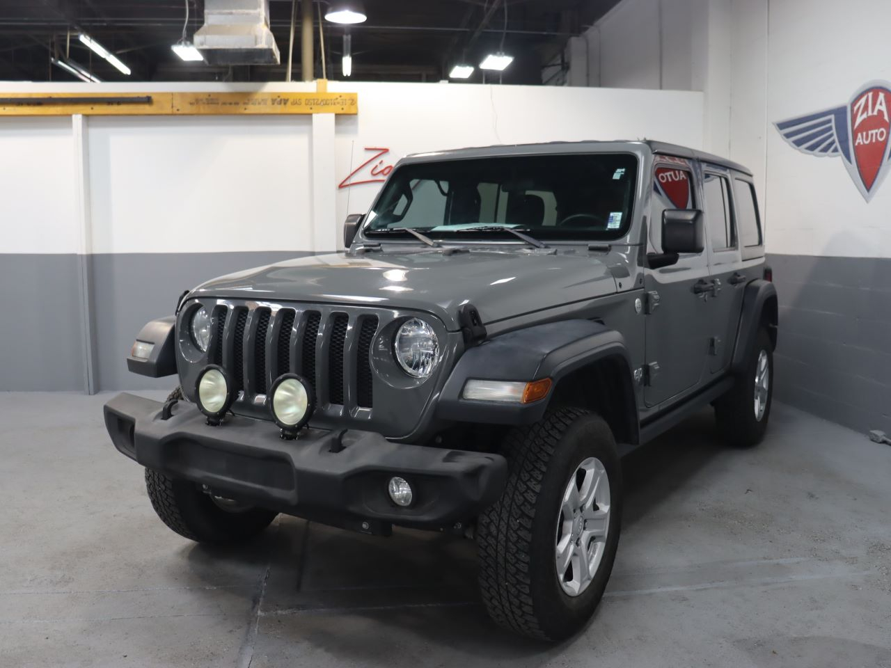 2018 Jeep All-New Wrangler Unlimited Sport S's photo