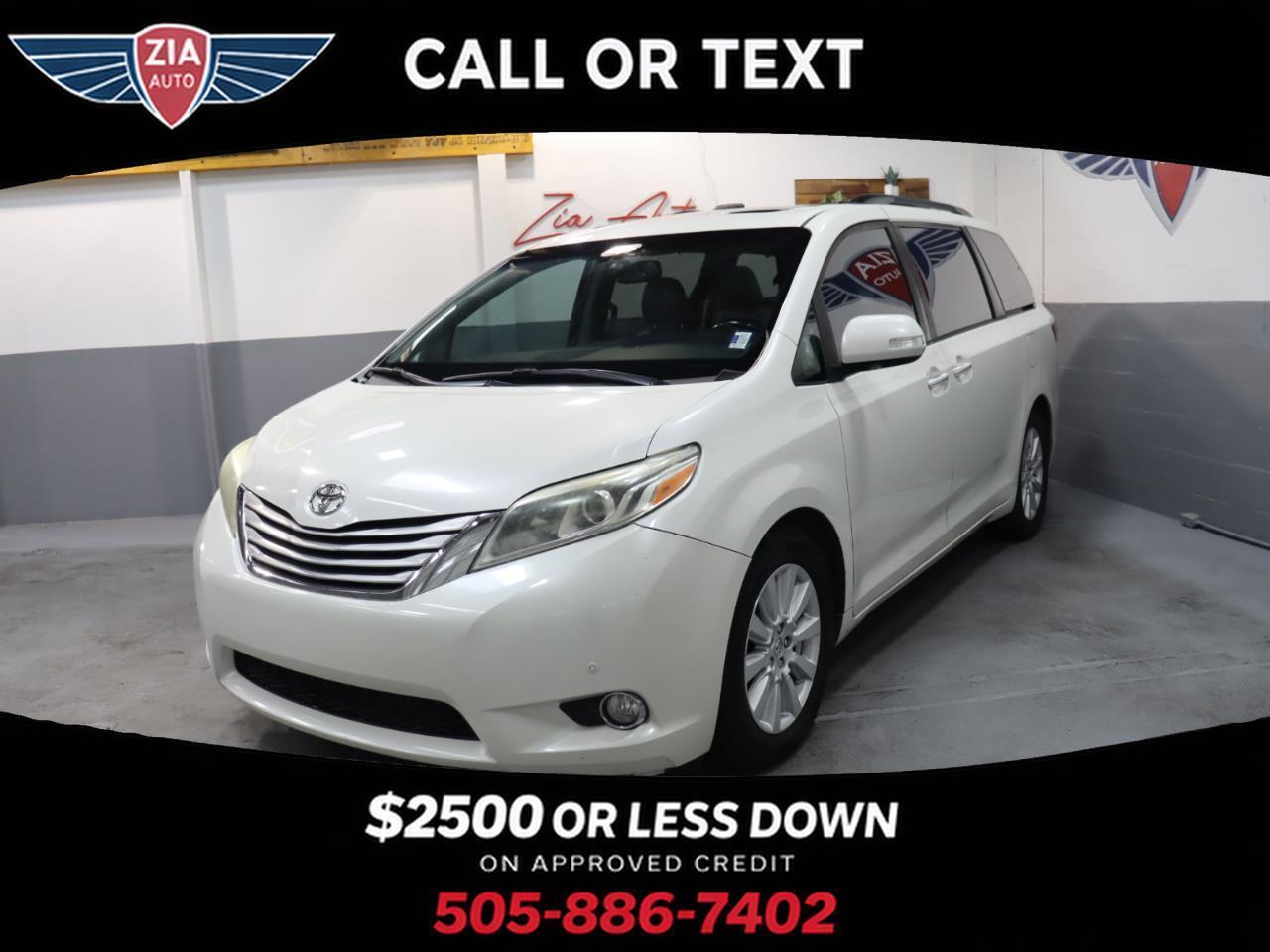 2017 Toyota Sienna 4d Wagon Limited Premium