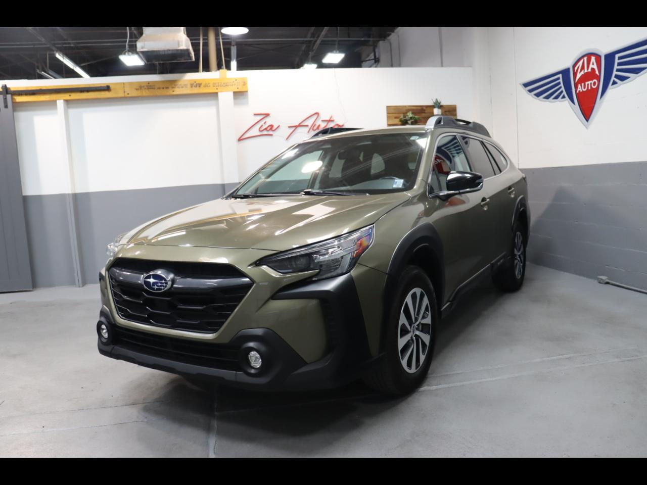 2024 Subaru Outback Premium's photo