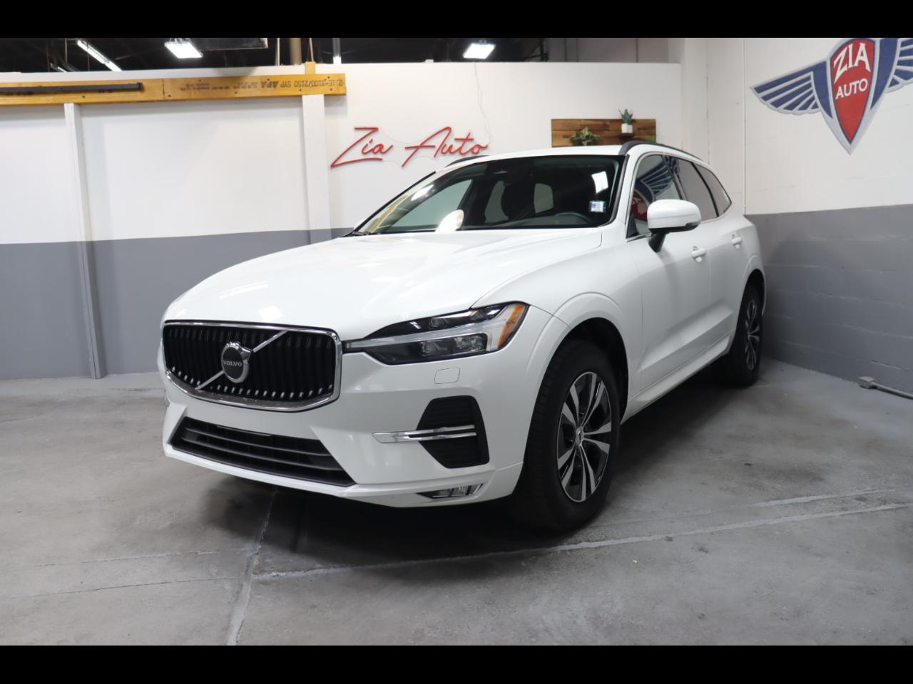 2023 Volvo XC60 B5 Core FWD's photo