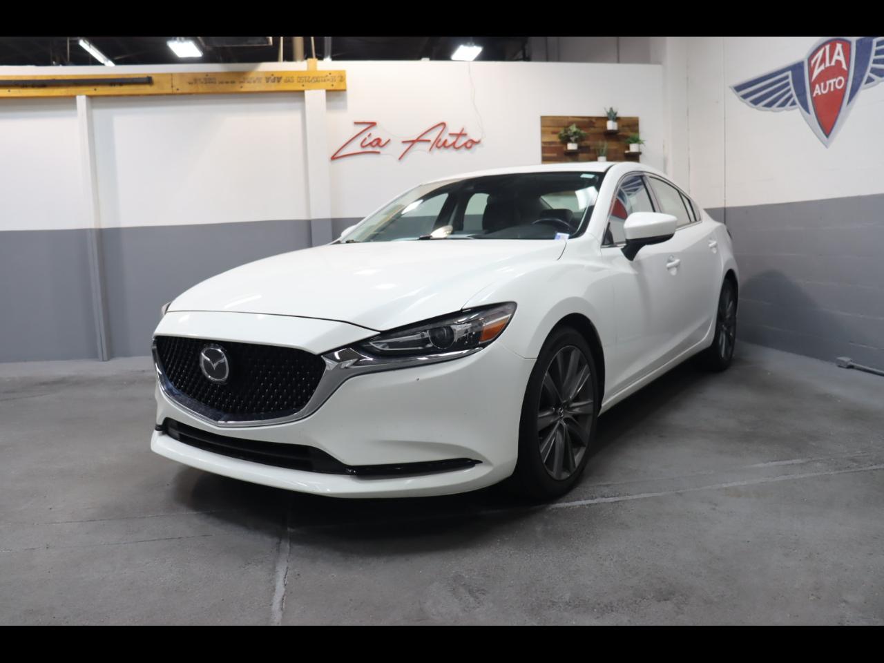 2018 Mazda EZ-6 Touring Auto's photo