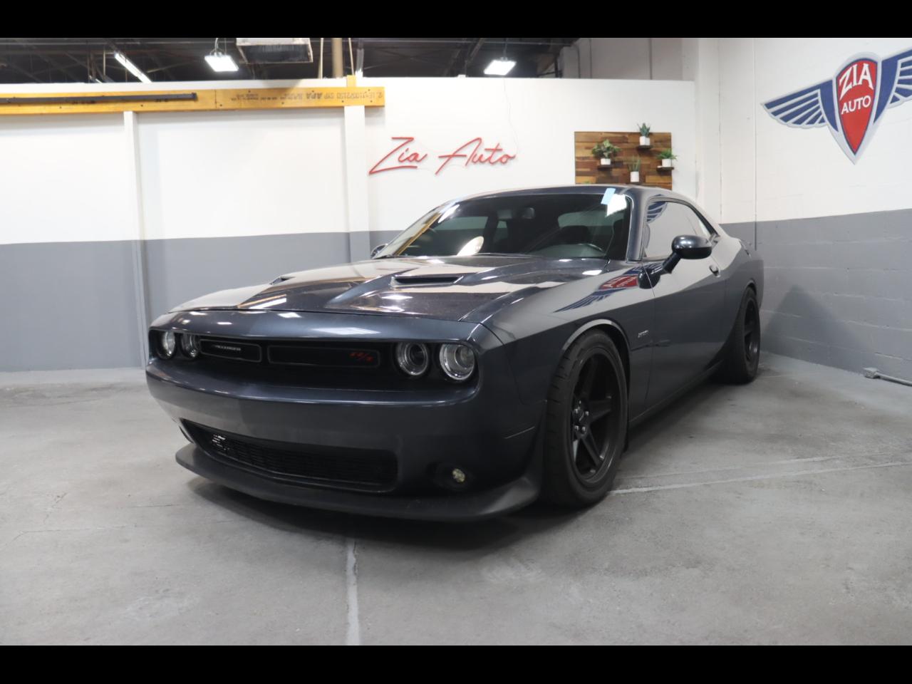 2018 Dodge Challenger R/T's photo