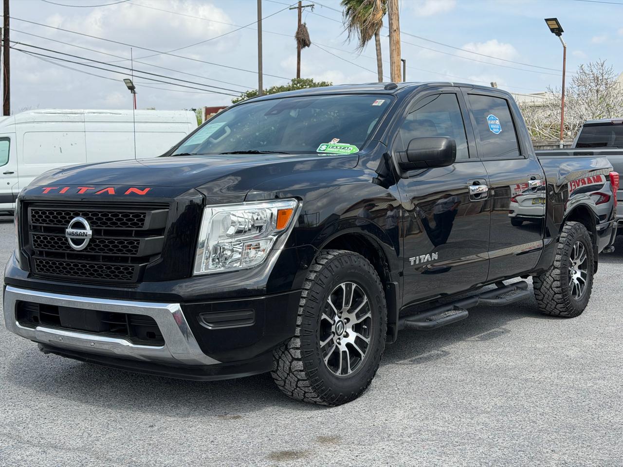 Nissan Titan 4x2 Crew Cab SV 2021