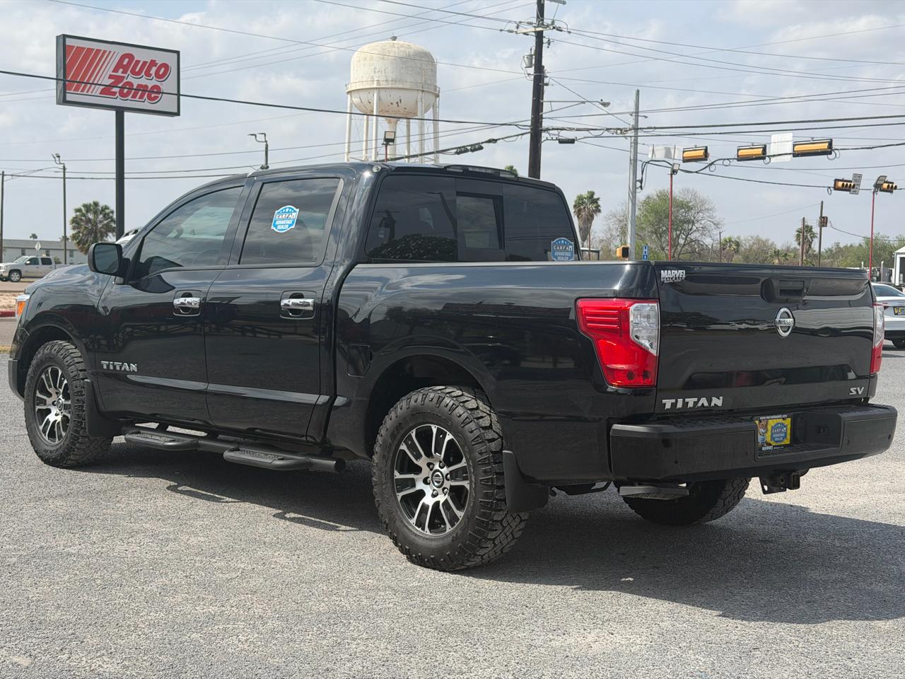 Nissan Titan 4x2 Crew Cab SV 2021