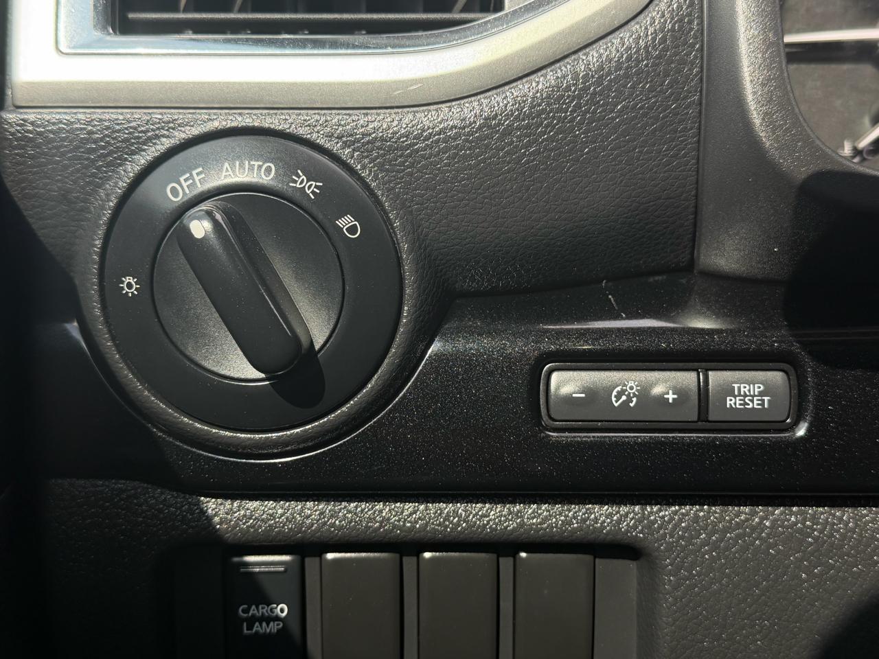 Nissan Titan 4x2 Crew Cab SV 2021