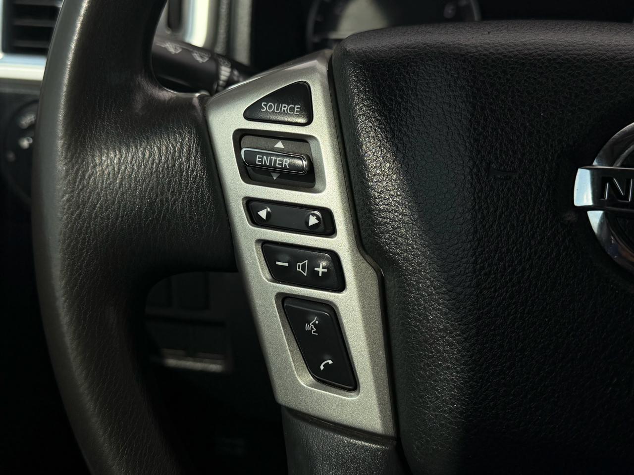 Nissan Titan 4x2 Crew Cab SV 2021