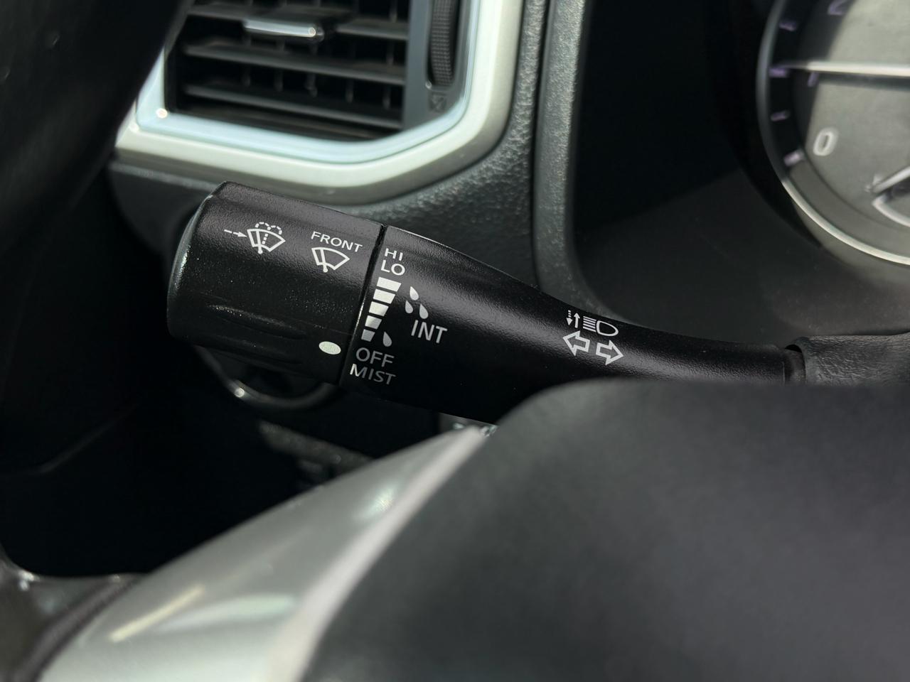 Nissan Titan 4x2 Crew Cab SV 2021