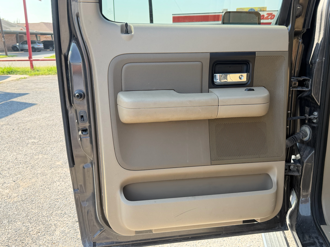 Ford F-150 SuperCrew 139" XLT 2006 Ford F-150 SuperCrew 139" XLT 2006