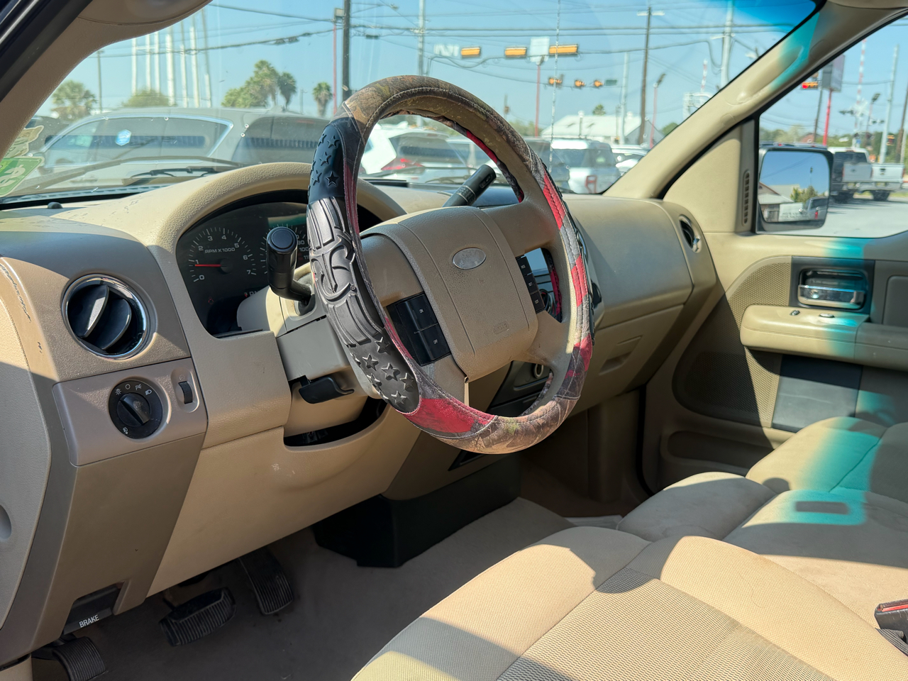 Ford F-150 SuperCrew 139" XLT 2006 Ford F-150 SuperCrew 139" XLT 2006