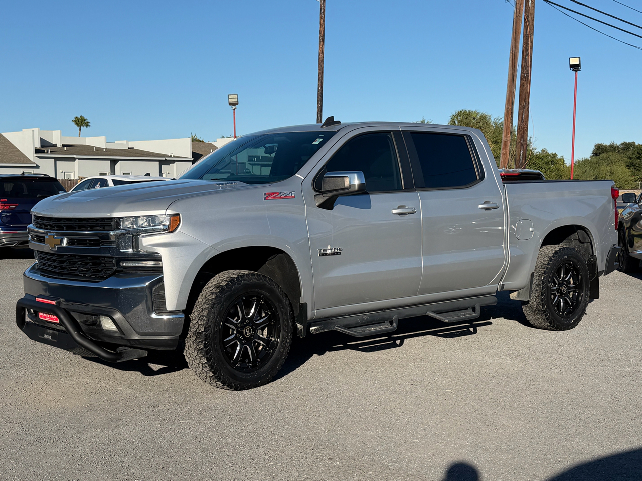 Chevrolet Silverado 1500 4WD Crew Cab 147" LT w/1LT 2021