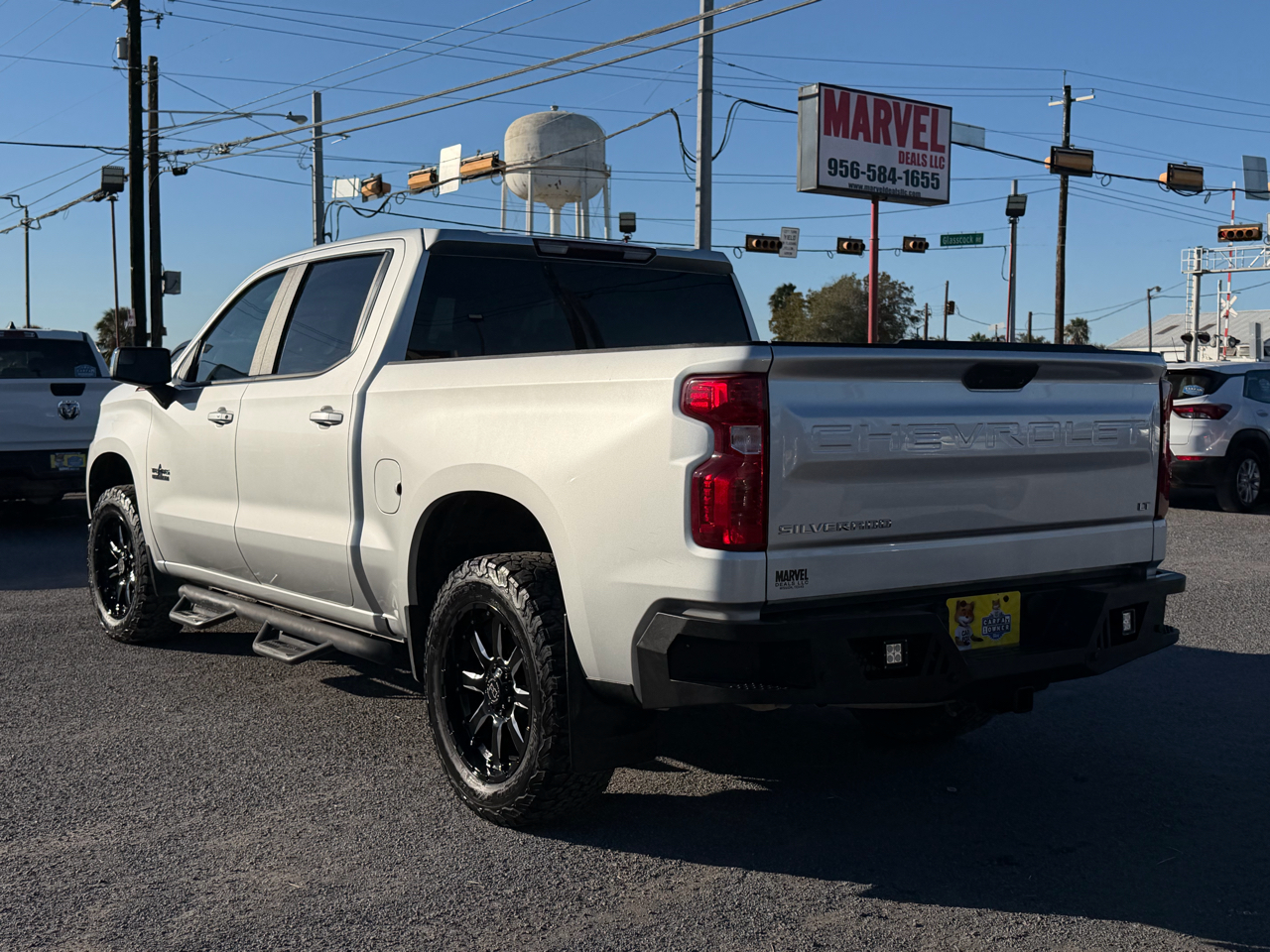 Chevrolet Silverado 1500 4WD Crew Cab 147" LT w/1LT 2021