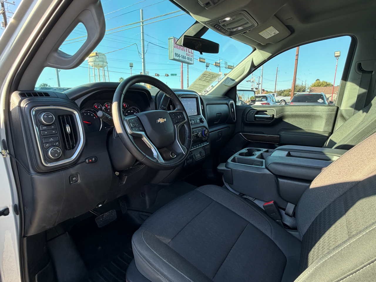 Chevrolet Silverado 1500 4WD Crew Cab 147" LT w/1LT 2021