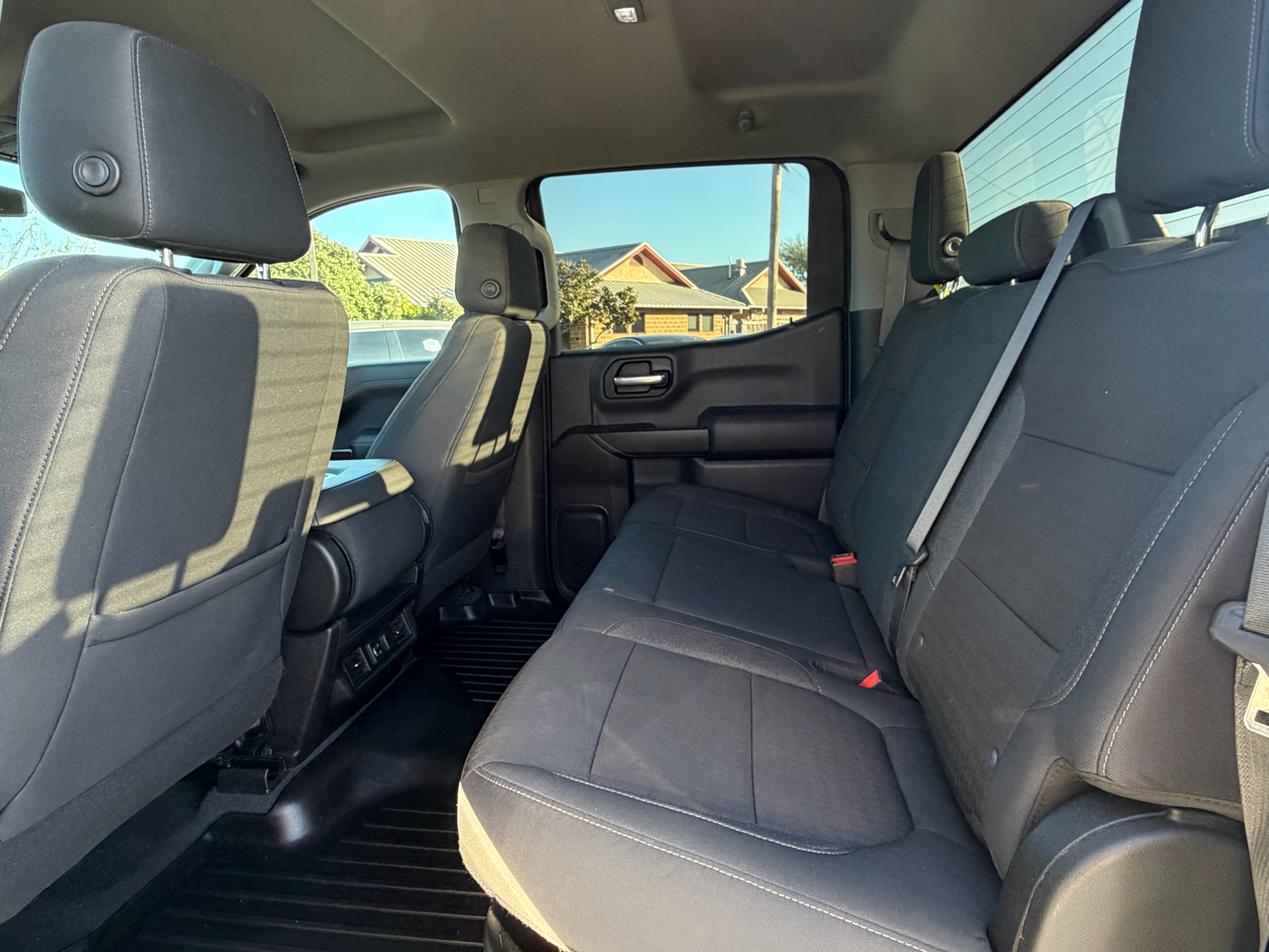 Chevrolet Silverado 1500 4WD Crew Cab 147" LT w/1LT 2021