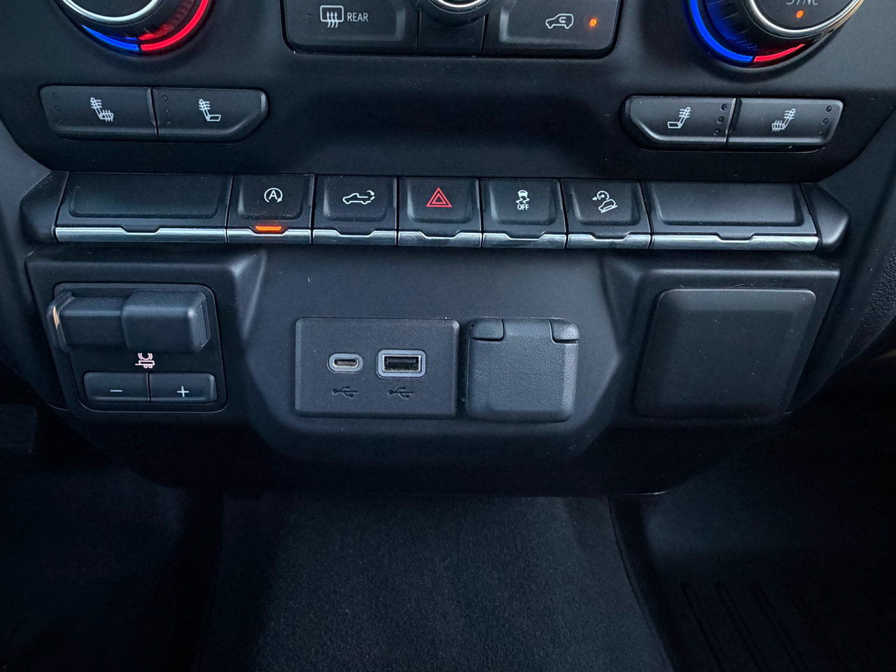 Chevrolet Silverado 1500 4WD Crew Cab 147" LT w/1LT 2021