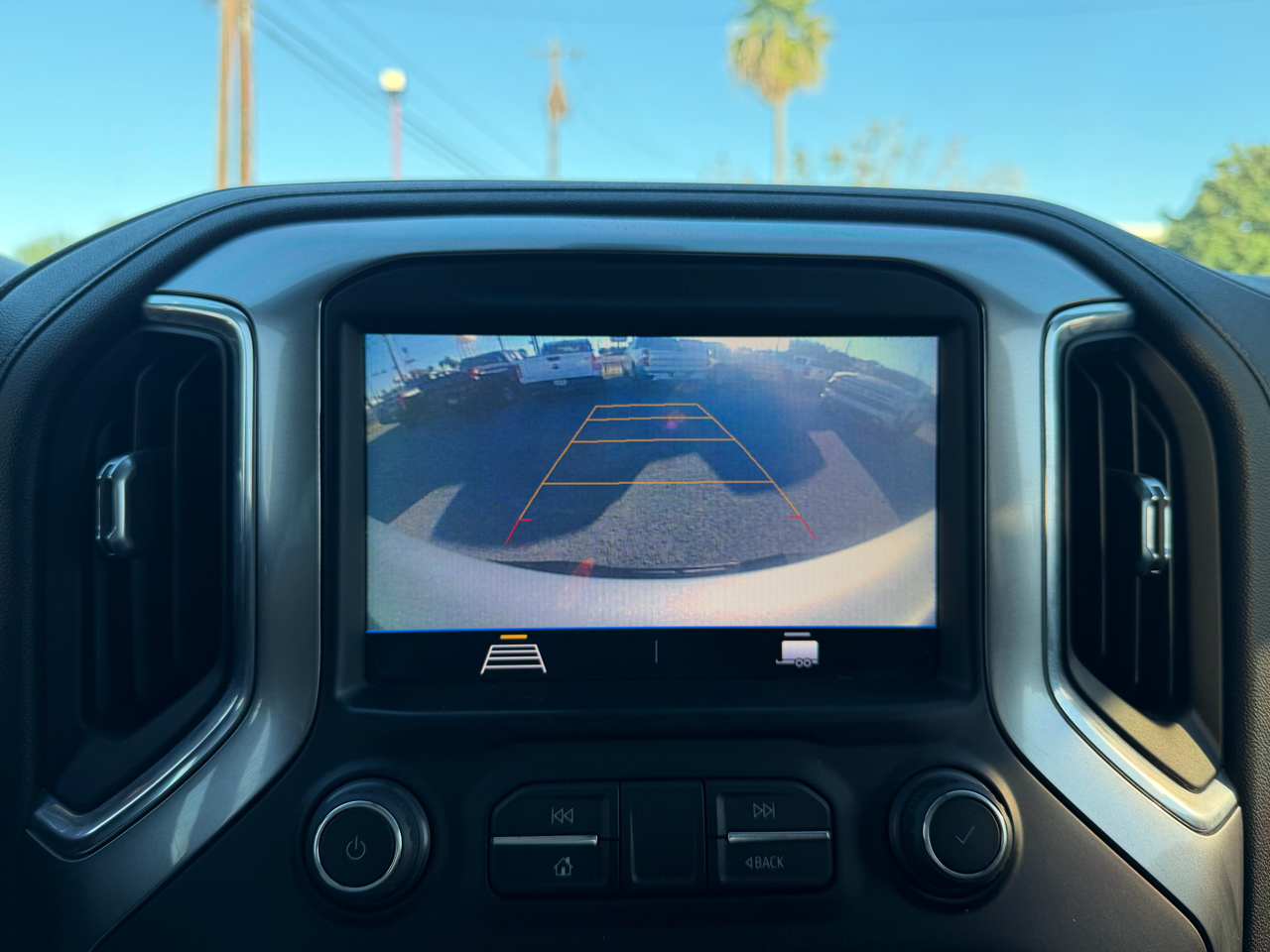 Chevrolet Silverado 1500 4WD Crew Cab 147" LT w/1LT 2021