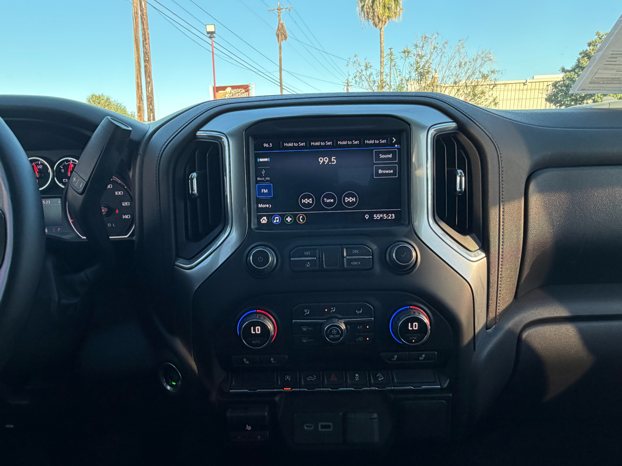 Chevrolet Silverado 1500 4WD Crew Cab 147" LT w/1LT 2021