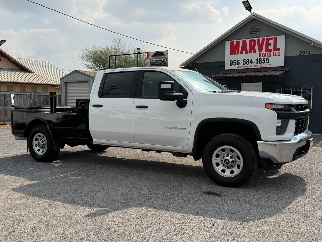 2021 Chevrolet Silverado 3500HD Work Truck photo 2