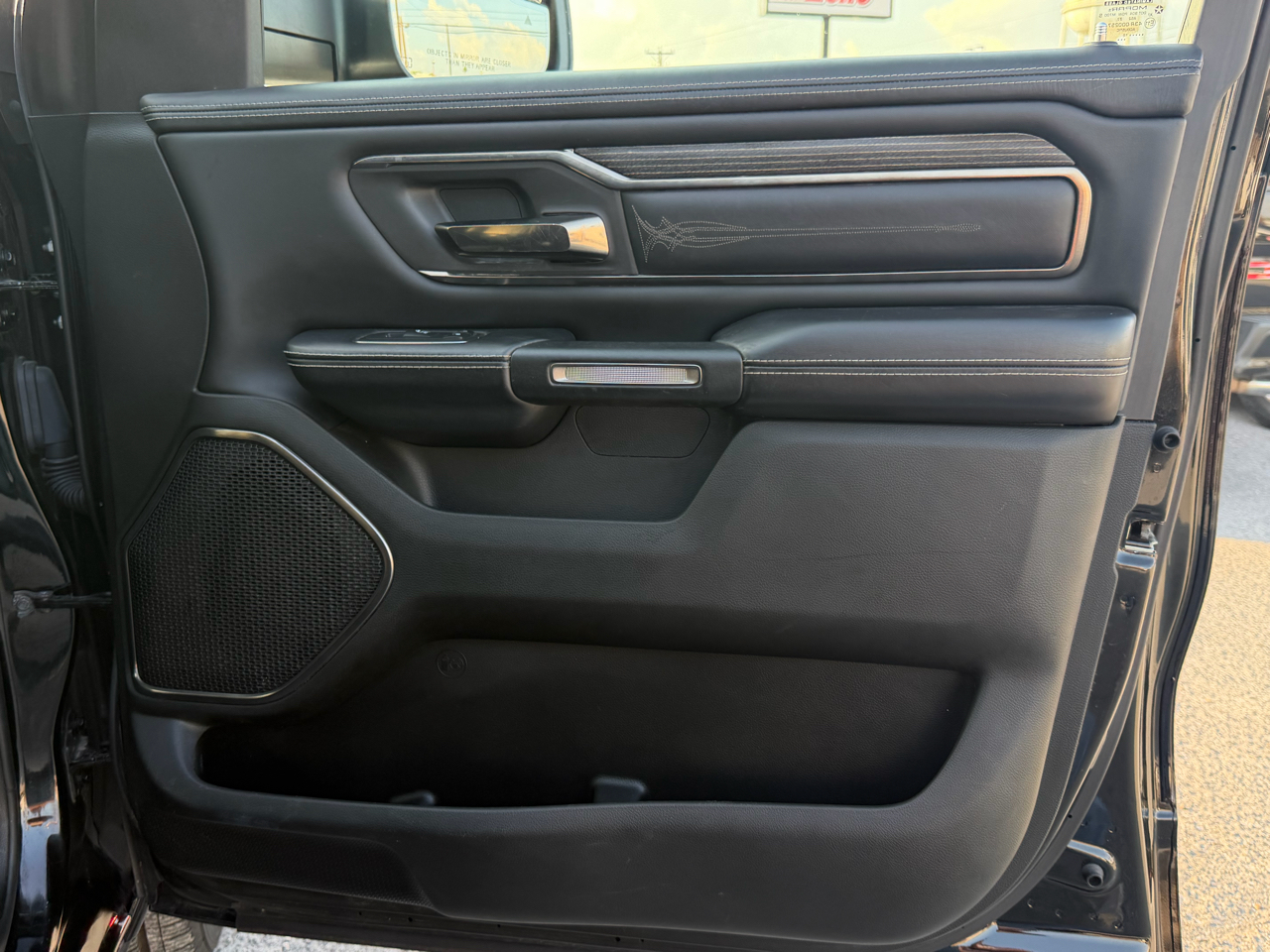 RAM 1500 Limited 4x2 Crew Cab 5'7" Box 2019