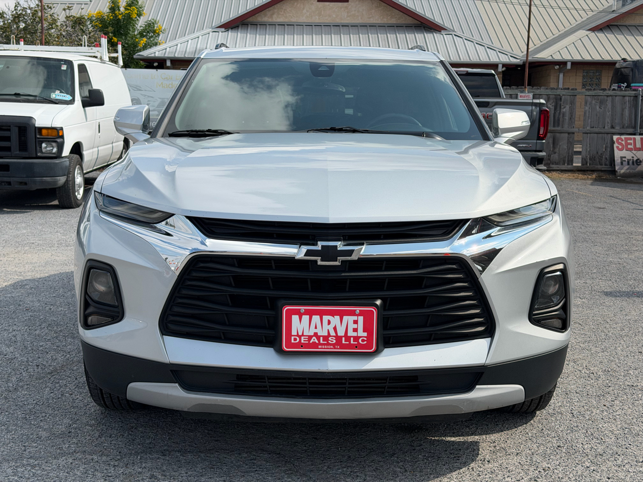 2022 Chevrolet Blazer 2LT photo 2