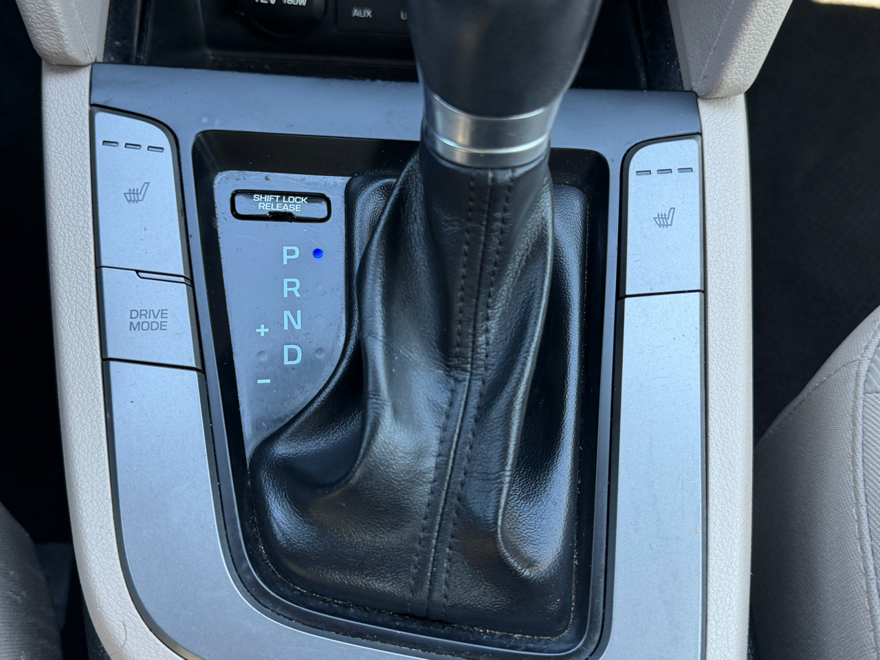 Hyundai Elantra Value Edition 2.0L Auto (Alabama) 2018