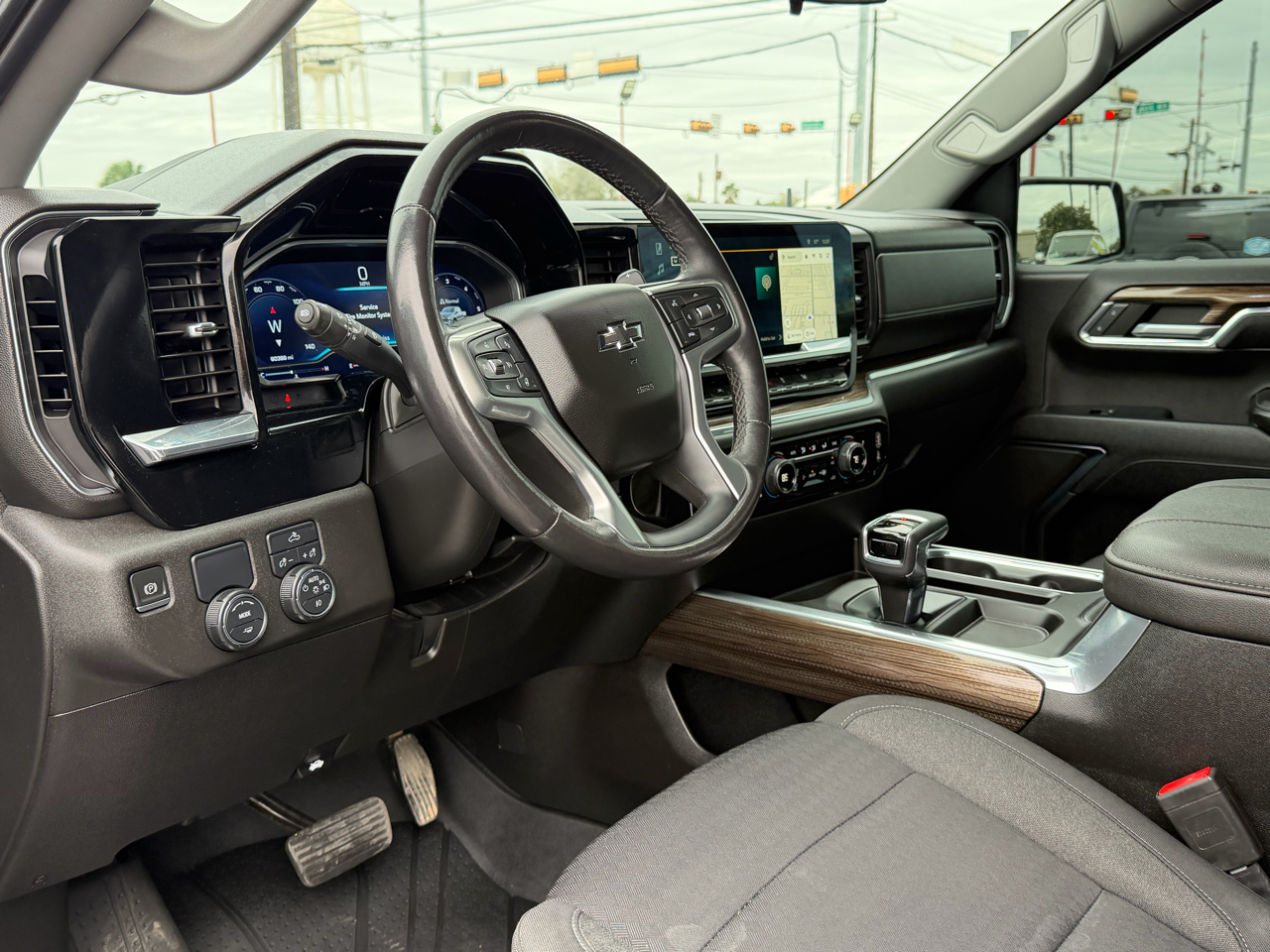 Chevrolet Silverado 1500 2WD Crew Cab 147" RST 2023