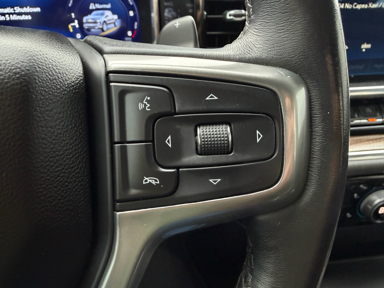 Chevrolet Silverado 1500 2WD Crew Cab 147" RST 2023