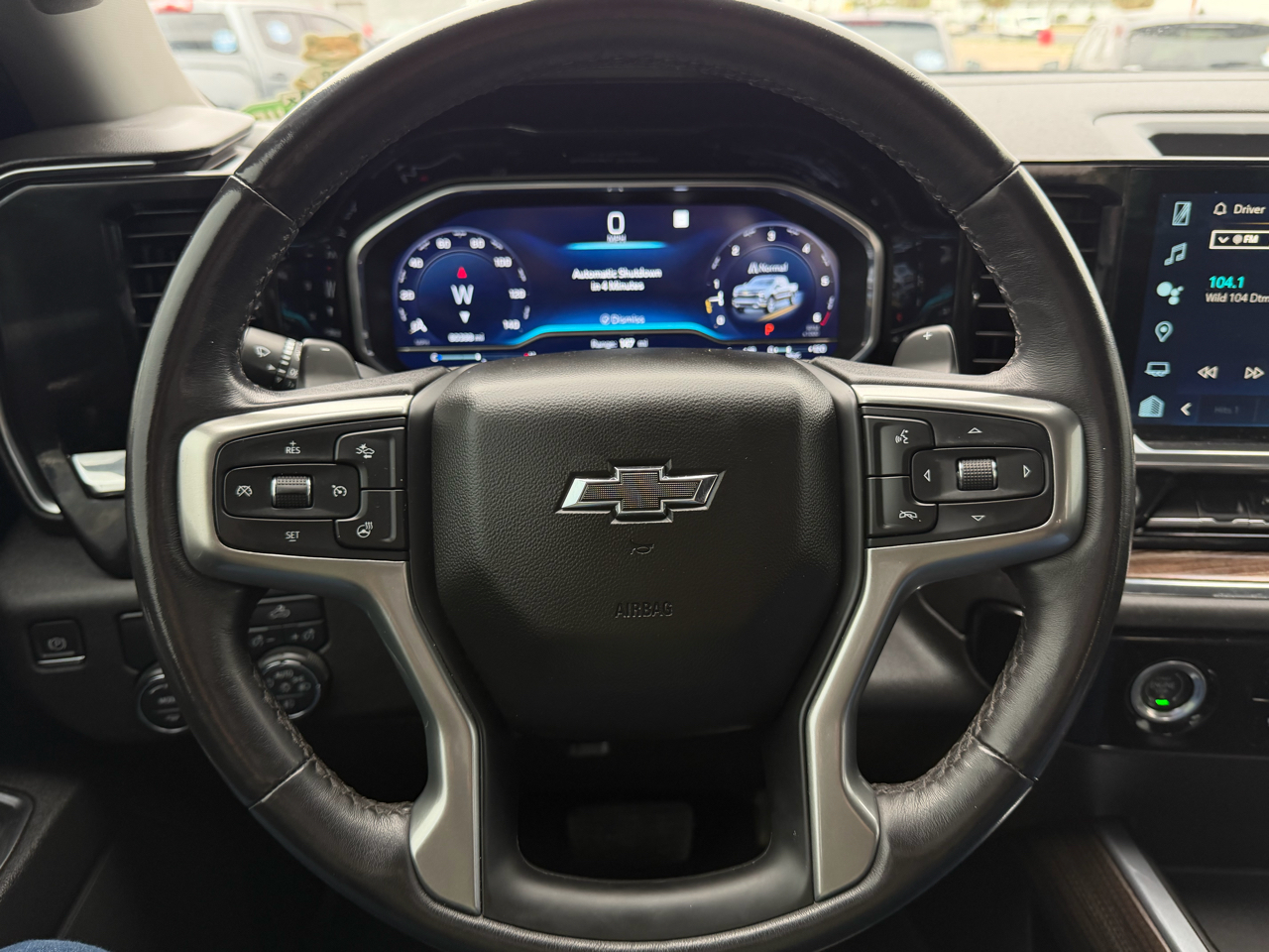 Chevrolet Silverado 1500 2WD Crew Cab 147" RST 2023