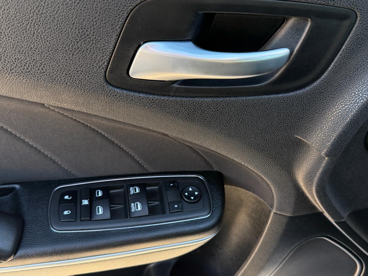 Dodge Charger SXT RWD 2022