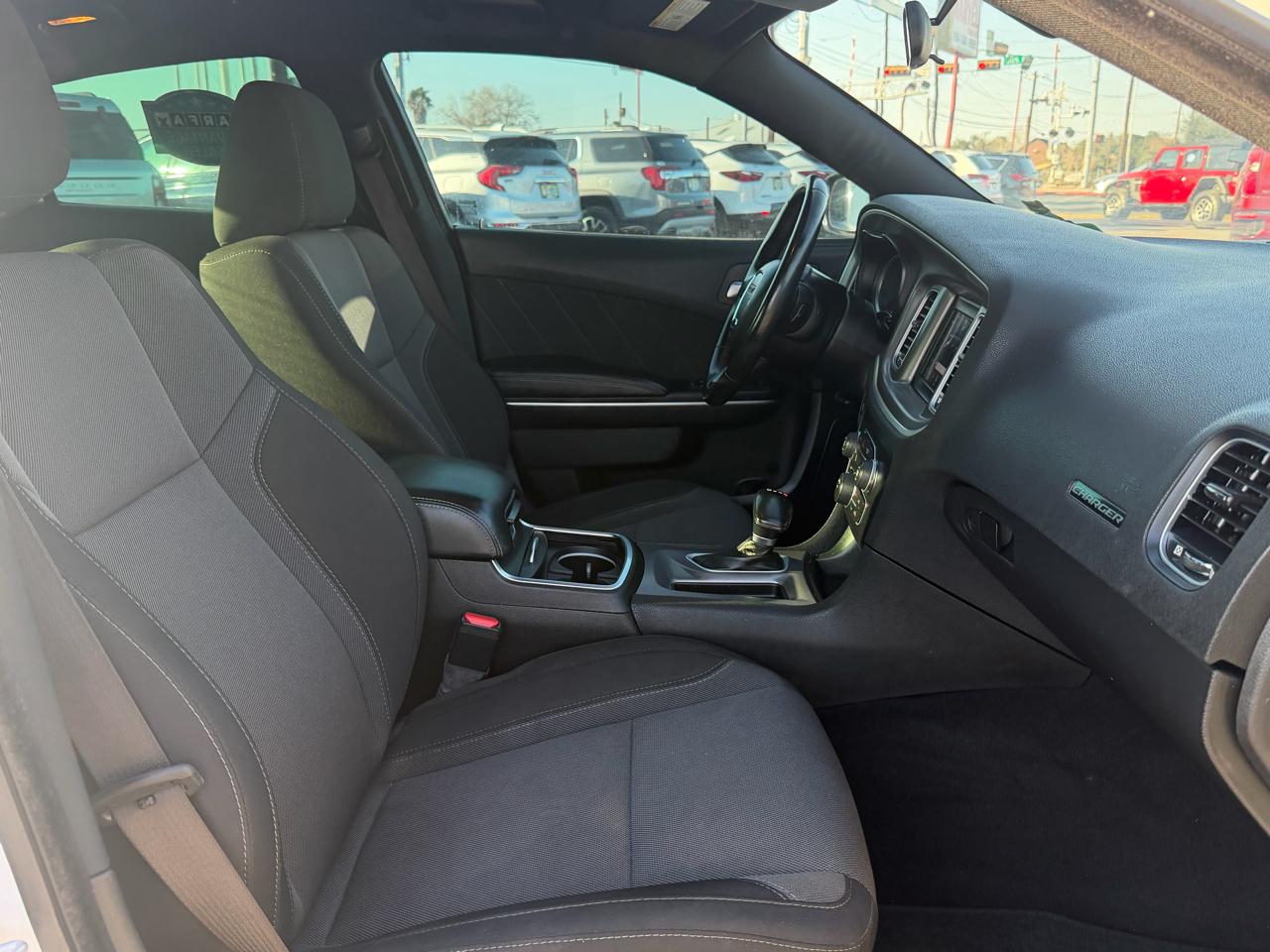 Dodge Charger SXT RWD 2022