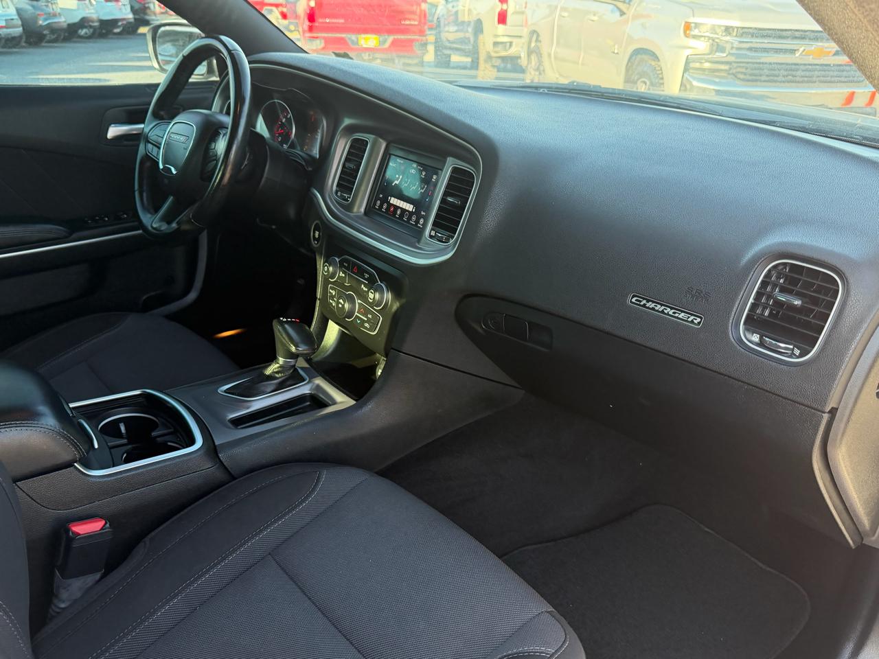 Dodge Charger SXT RWD 2022