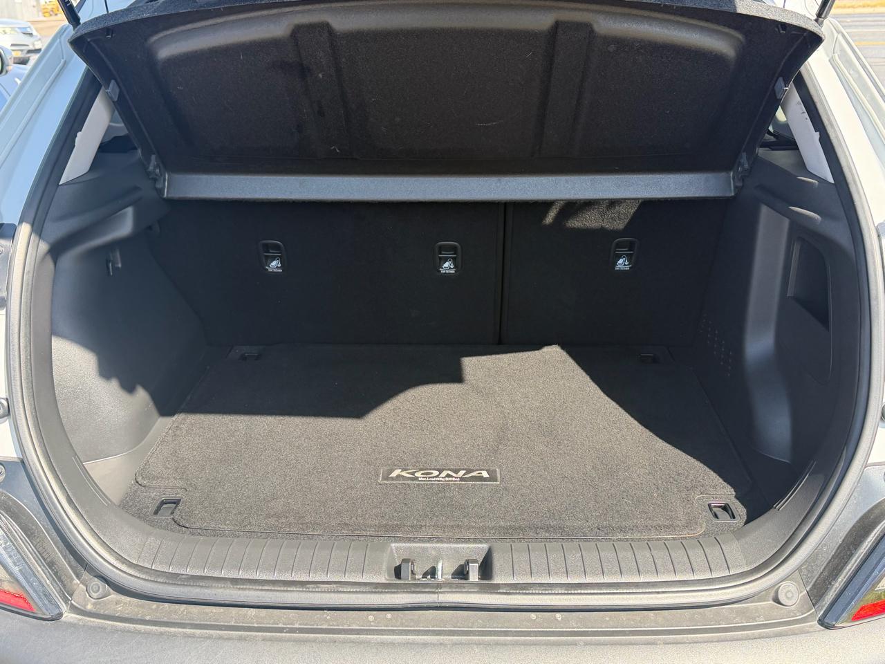 Hyundai Kona SEL Auto FWD 2023