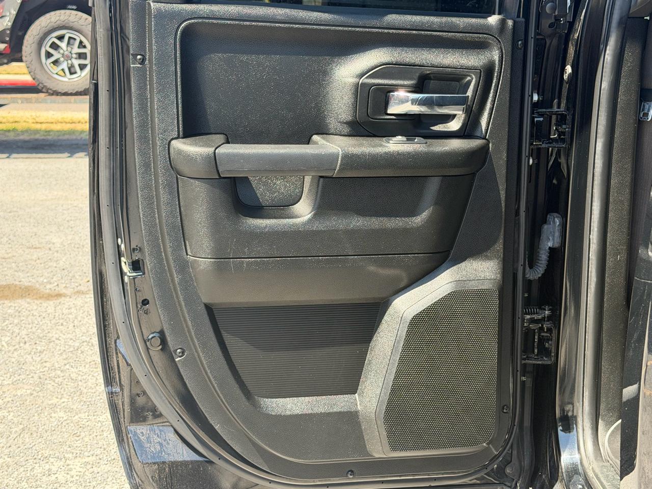 RAM 1500 Classic Warlock 4x4 Quad Cab 6'4" Box 2021