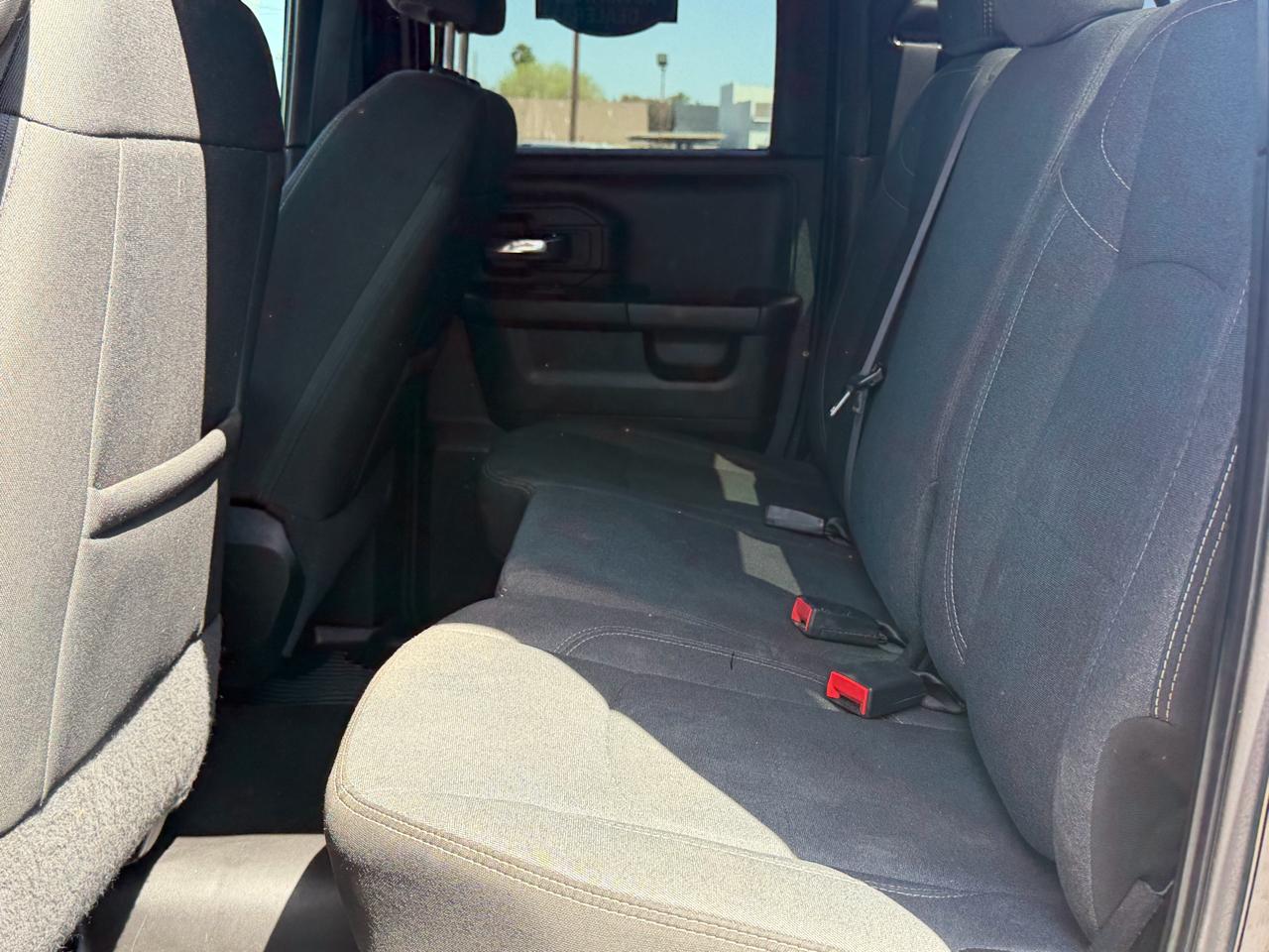 RAM 1500 Classic Warlock 4x4 Quad Cab 6'4" Box 2021