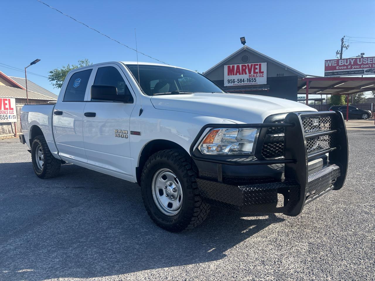 RAM 1500 4WD Crew Cab 140.5" Tradesman 2015