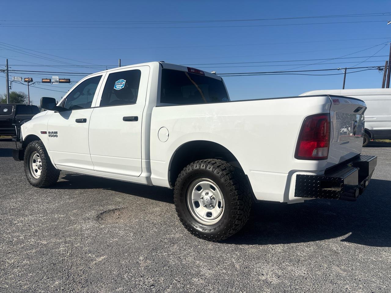 RAM 1500 4WD Crew Cab 140.5" Tradesman 2015