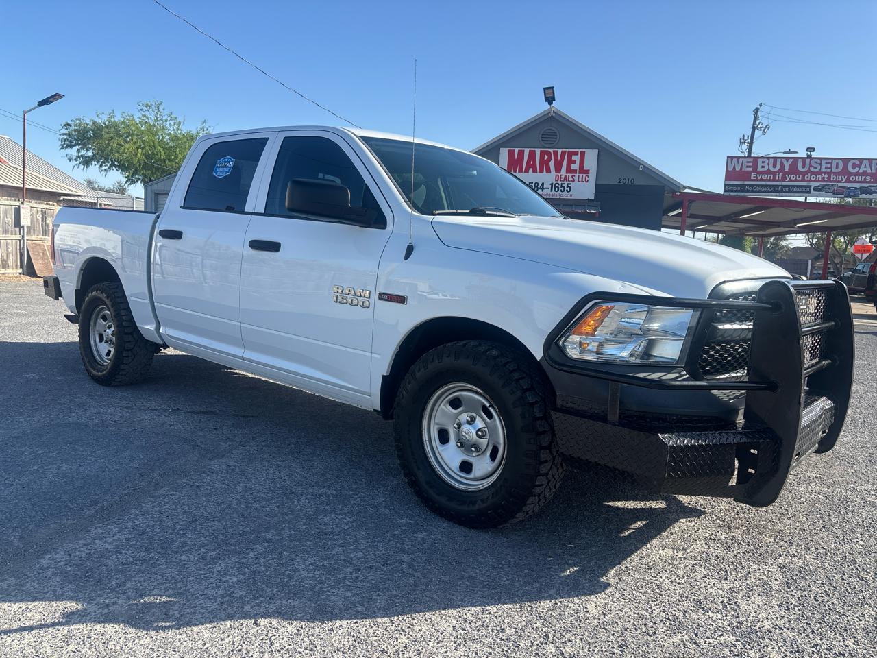 RAM 1500 4WD Crew Cab 140.5" Tradesman 2015