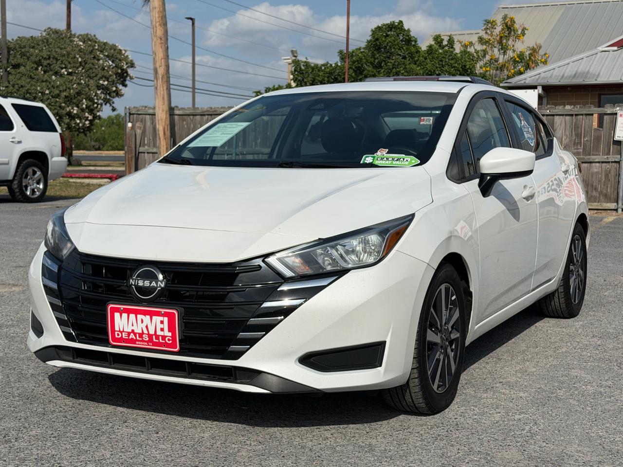 Nissan Versa SV CVT 2023