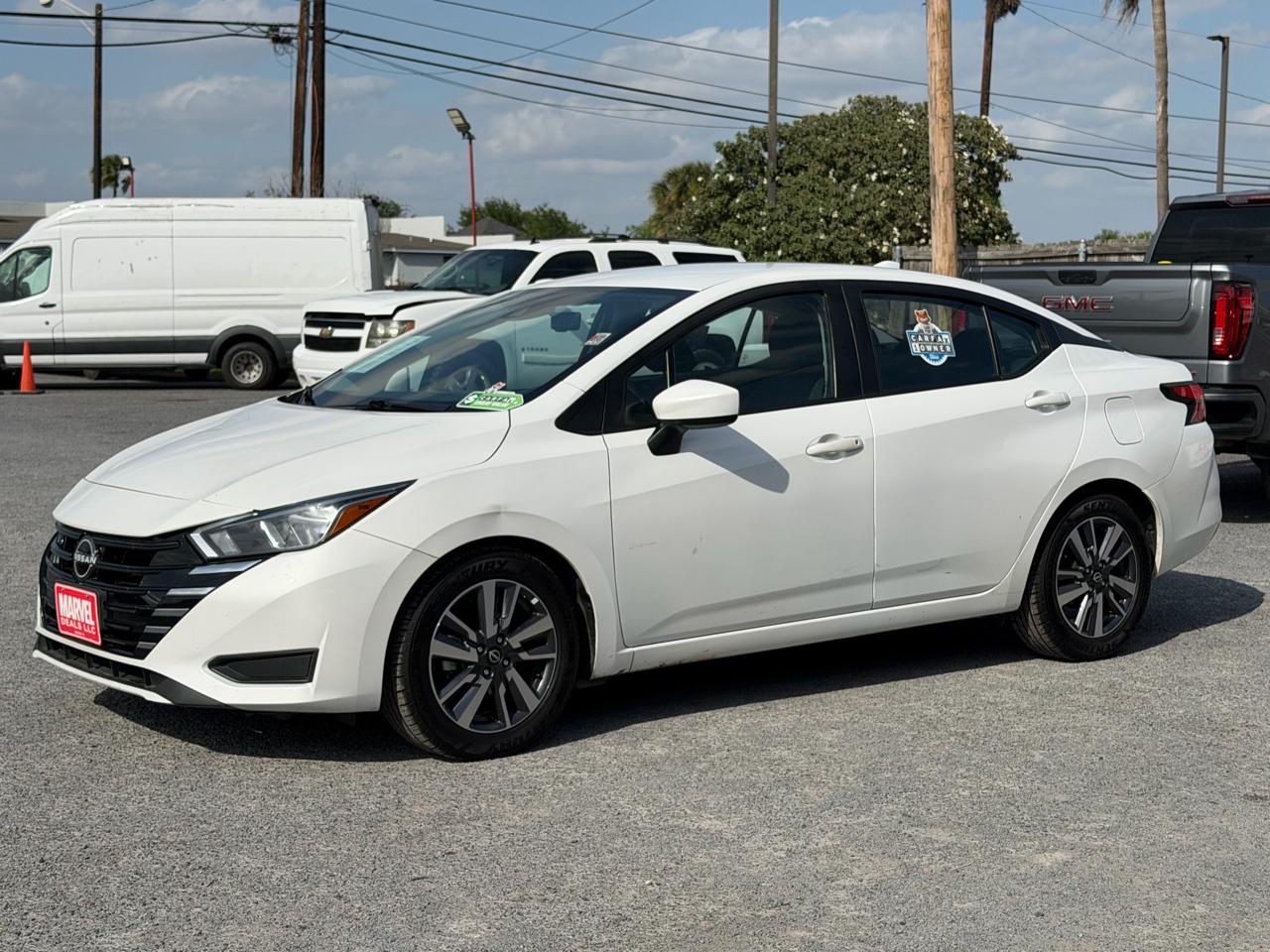 Nissan Versa SV CVT 2023
