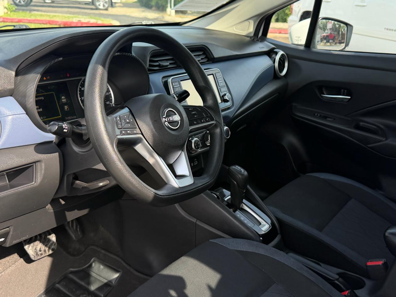 Nissan Versa SV CVT 2023