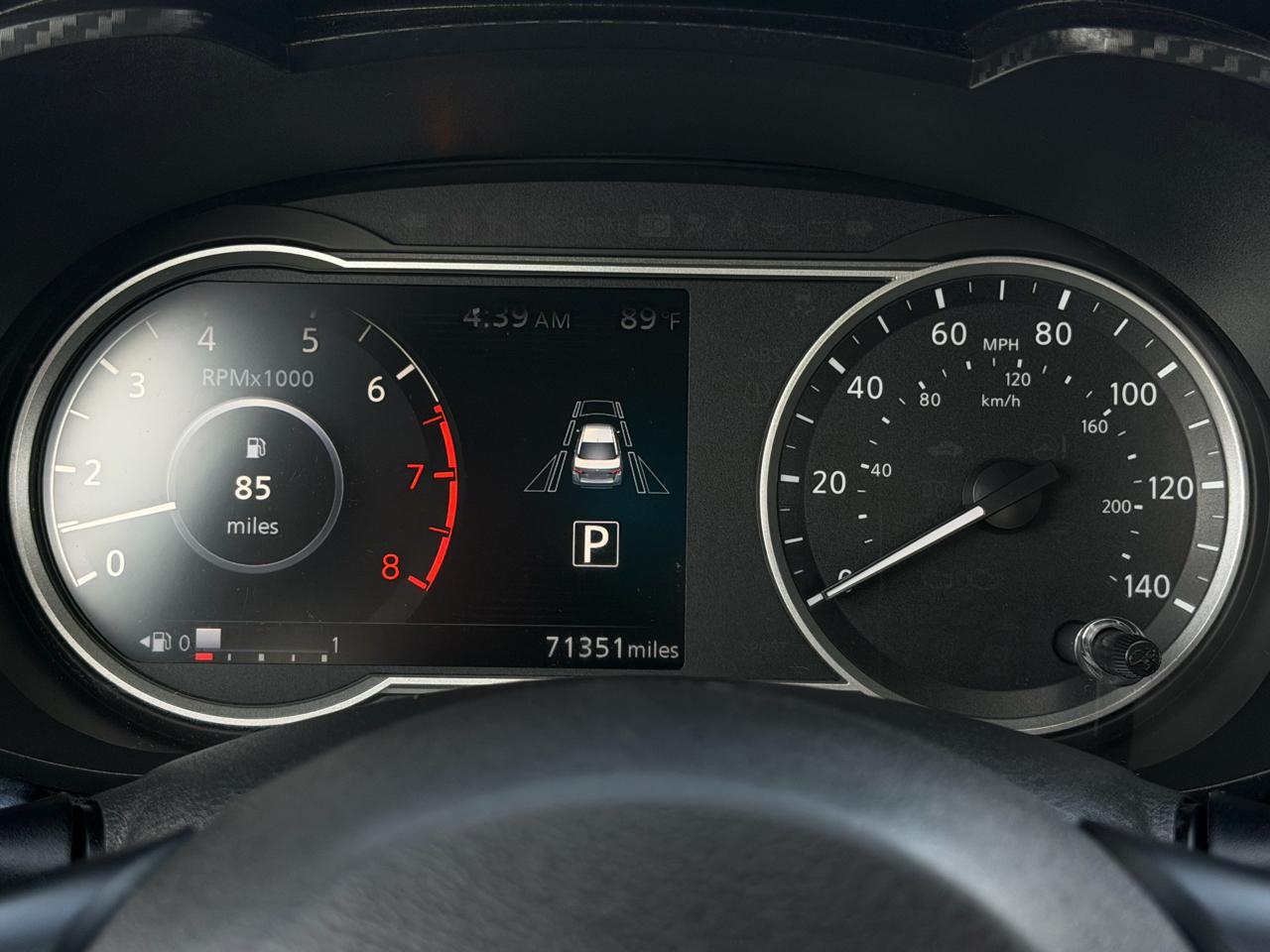 Nissan Versa SV CVT 2023