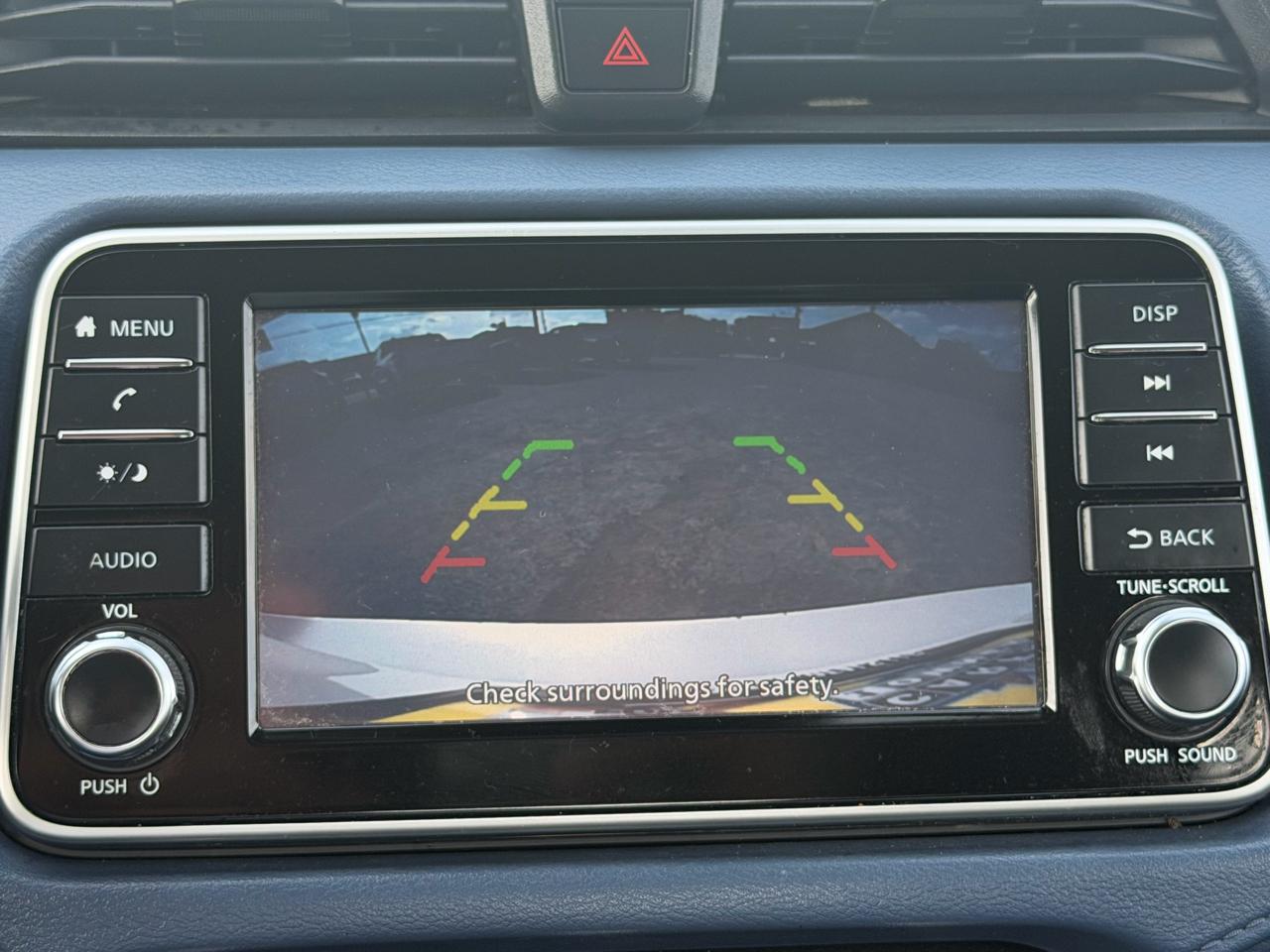 Nissan Versa SV CVT 2023