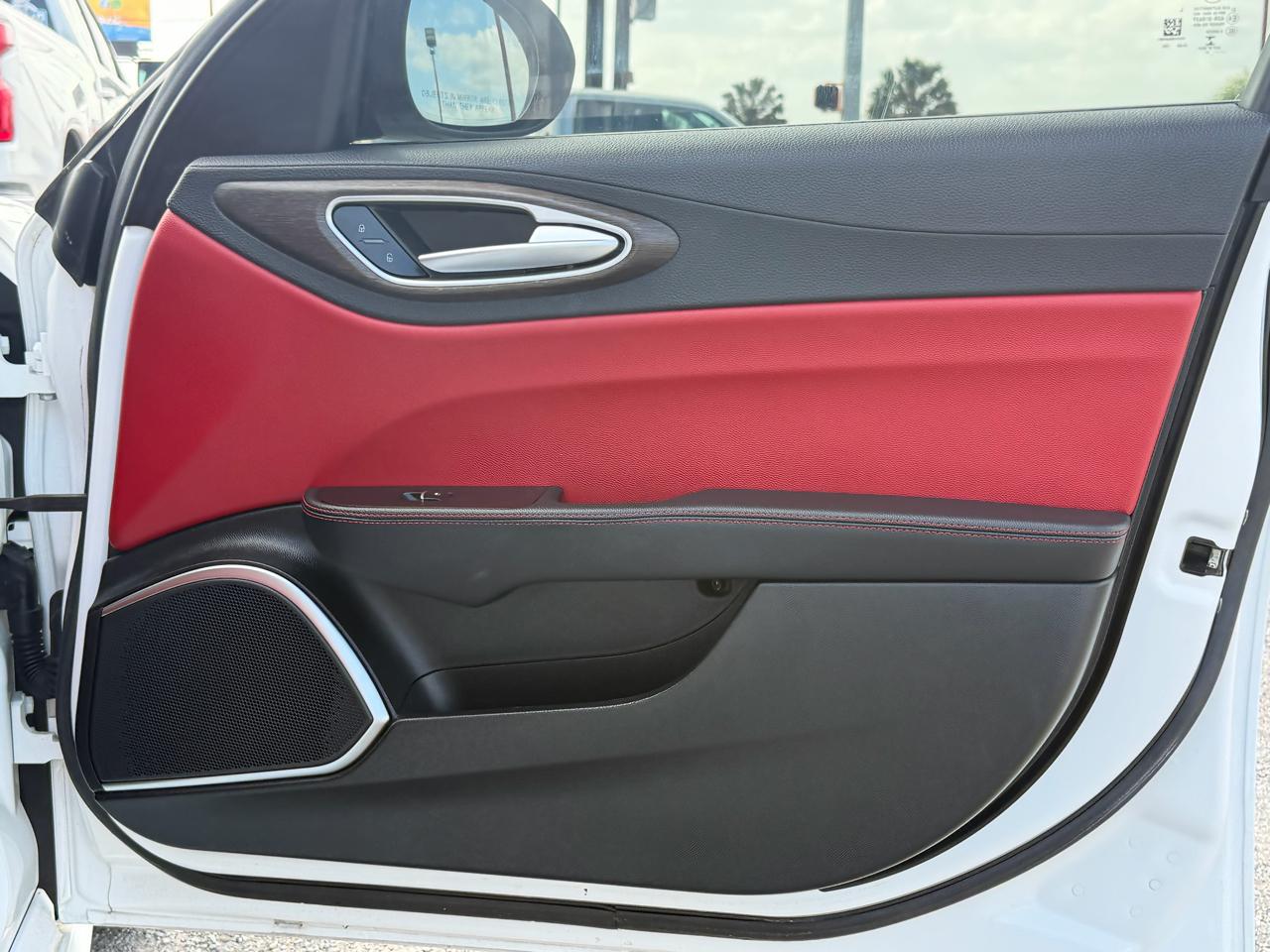 Alfa Romeo Giulia Ti RWD 2021