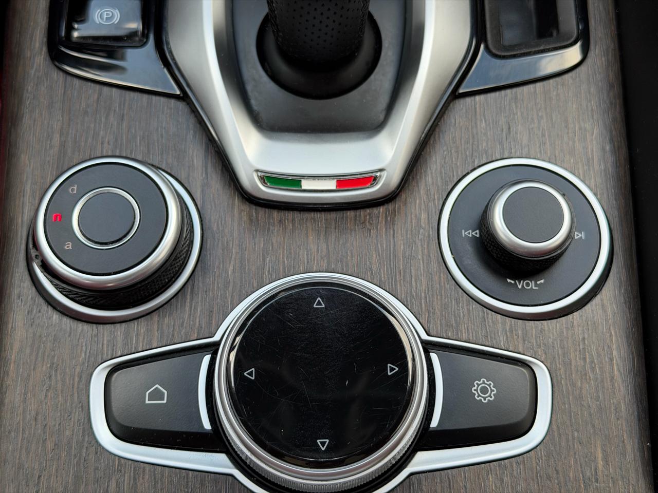 Alfa Romeo Giulia Ti RWD 2021