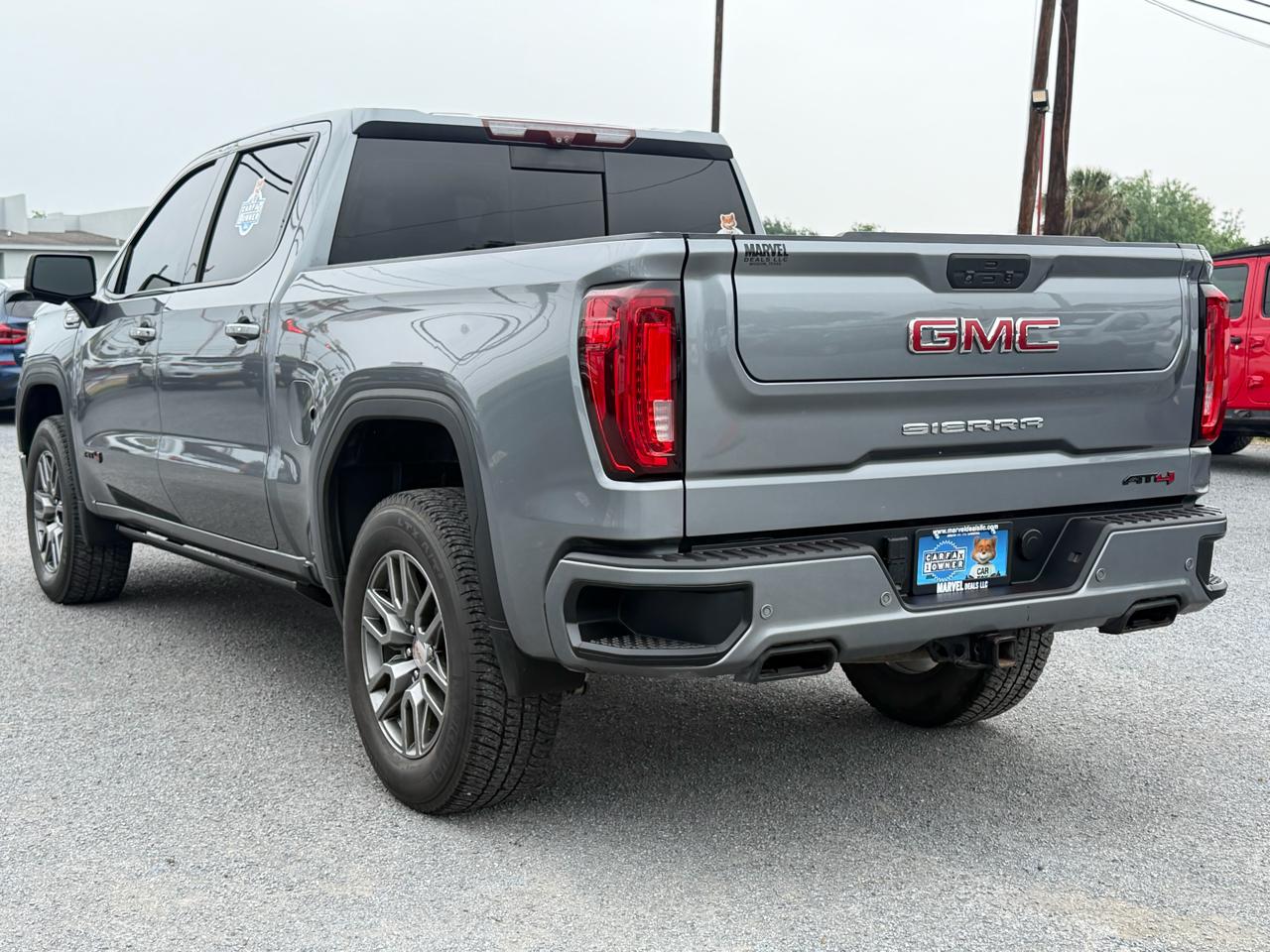 GMC Sierra 1500 4WD Crew Cab 147" AT4 2020